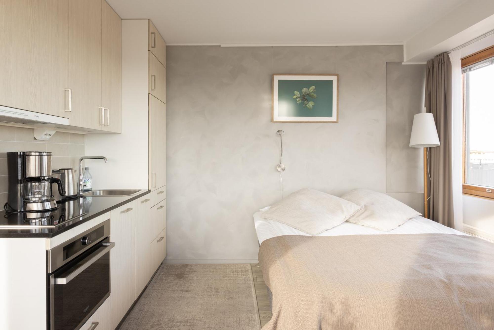 Noli Soernaeinen Hotel Helsinki Kültér fotó