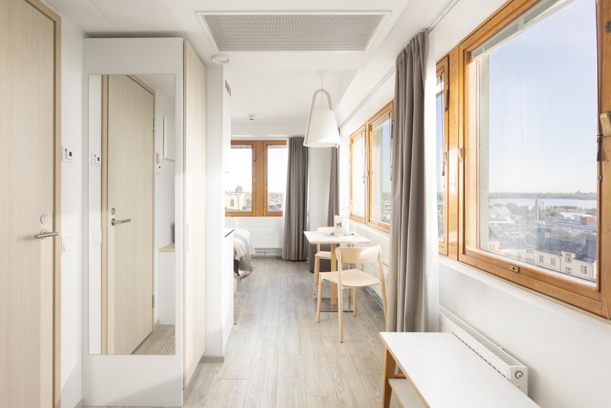 Noli Soernaeinen Hotel Helsinki Kültér fotó